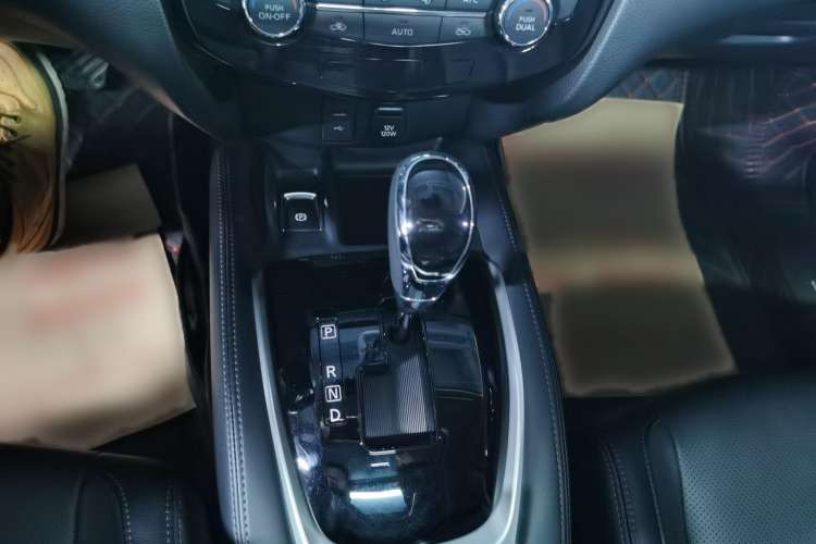 Used Nissan X-Trail 2021 2.0L CVT 2WD XL ITS Comfort Commemorative Edition Interior 3