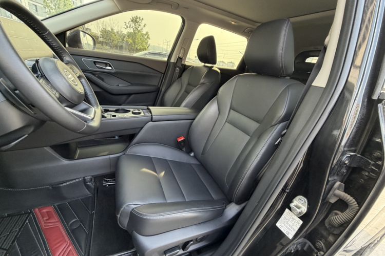 Used Nissan X-Trail 2021 VC-Turbo 300 CVT 4WD Luxury Edition Interior 4