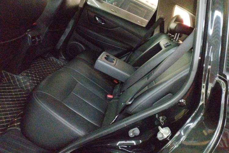 Used Nissan X-Trail 2021 2.5L CVT 4WD XL SmartConnect Leading Edition Interior 4