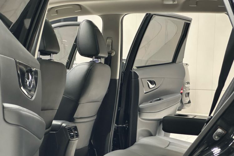 Used Nissan X-Trail 2021 2.5L CVT 4WD XL ITS Luxury Commemorative Edition Interior 6