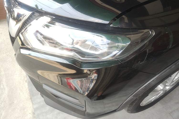 Used Nissan X-Trail 2021 2.0L CVT 2WD XL Premium SmartConnect Deluxe Edition Left Front Headlight