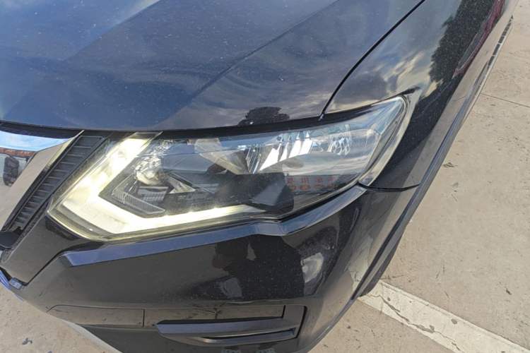 Used Nissan X-Trail 2021 2.0L CVT 2WD XL ITS SmartConnect Comfort Edition Left Front Headlight