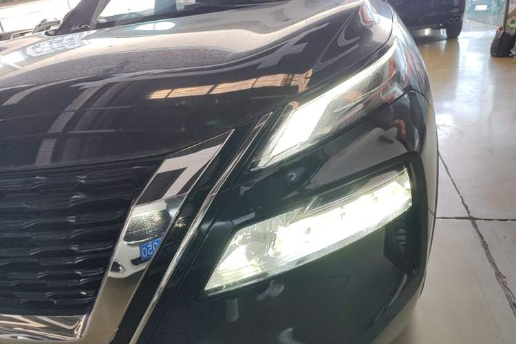Used Nissan X-Trail 2021 VC-Turbo 300 CVT 2WD Luxury Edition 7-Seater Left Front Headlight