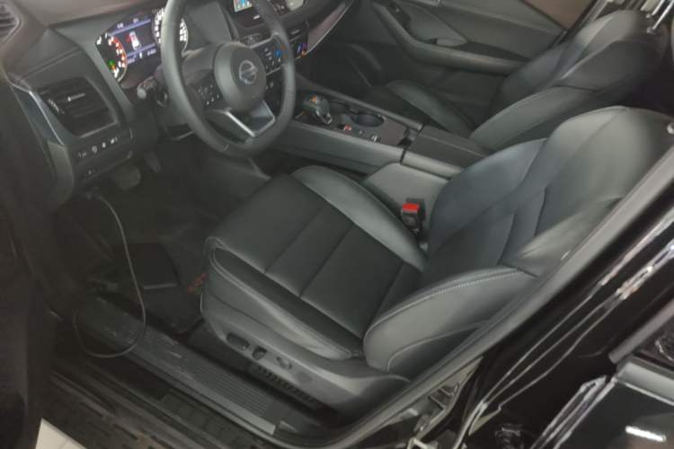 Used Nissan X-Trail 2021 VC-Turbo 300 CVT 2WD Luxury Edition Left Front Seat