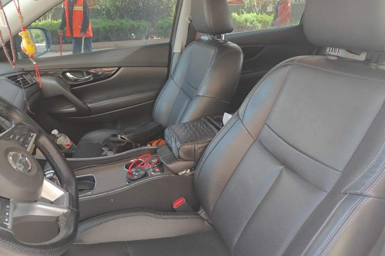 Used Nissan X-Trail 2021 2.0L CVT 2WD XL ITS SmartConnect Comfort Edition Left Front Seat