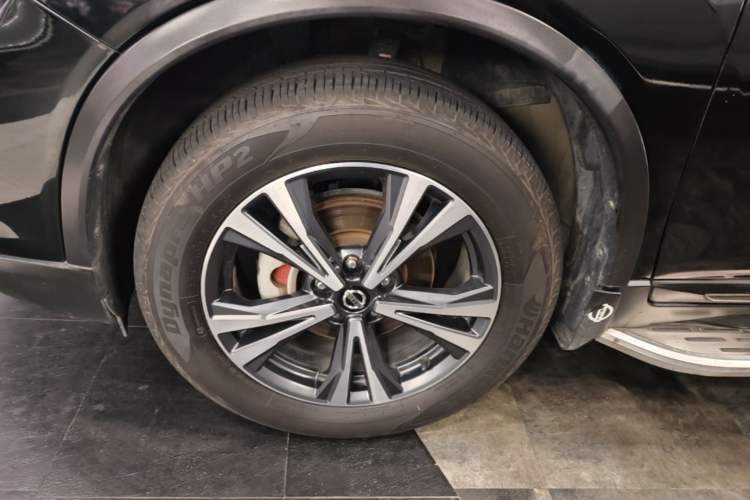 Used Nissan X-Trail 2021 2.5L CVT 4WD XL ITS Luxury Navigation Edition Left Front Wheel Hub