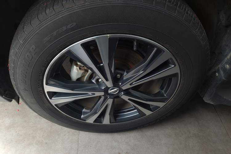 Used Nissan X-Trail 2021 2.5L CVT 4WD XL ITS Luxury Navigation Edition Left Front Wheel Hub