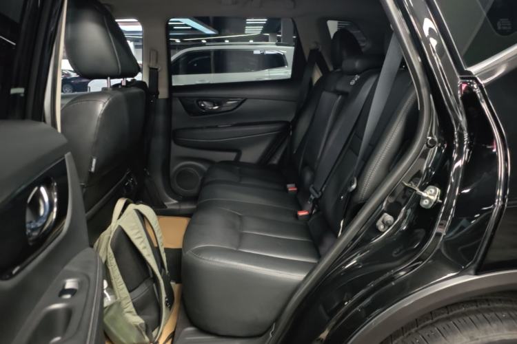 Used Nissan X-Trail 2021 2.5L CVT 4WD XL ITS Luxury Navigation Edition Left Rear Seat