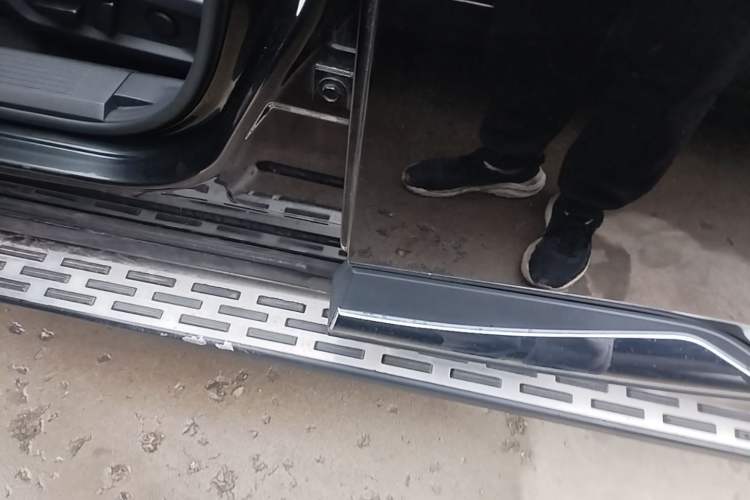 Used Nissan X-Trail 2021 VC-Turbo 300 CVT 4WD Luxury Edition Left Side Sill