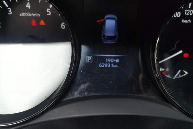 Used Nissan X-Trail 2021 2.0L CVT 2WD XL ITS SmartConnect Comfort Edition Odometer Close Up