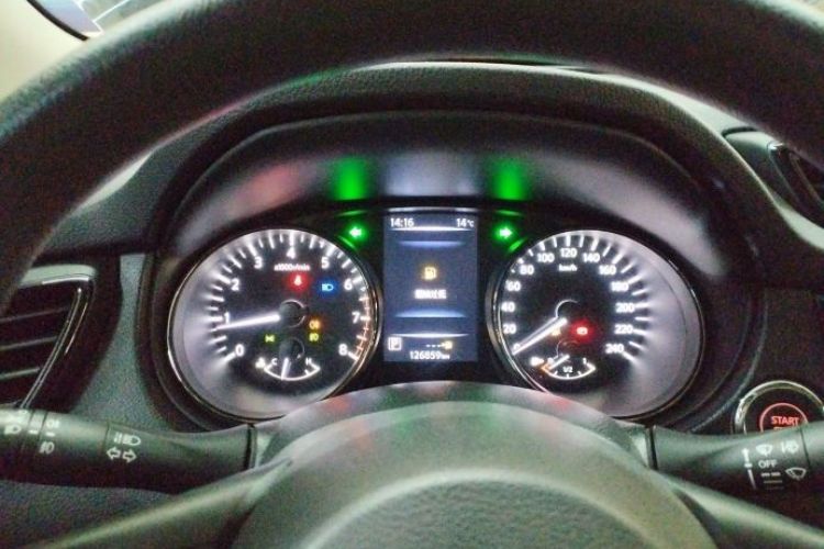 Used Nissan X-Trail 2021 2.5L CVT 4WD XL SmartConnect Leading Edition Odometer Close Up