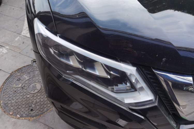 Used Nissan X-Trail 2021 2.0L CVT 2WD XL ITS SmartConnect Comfort Edition Right Front Headlight