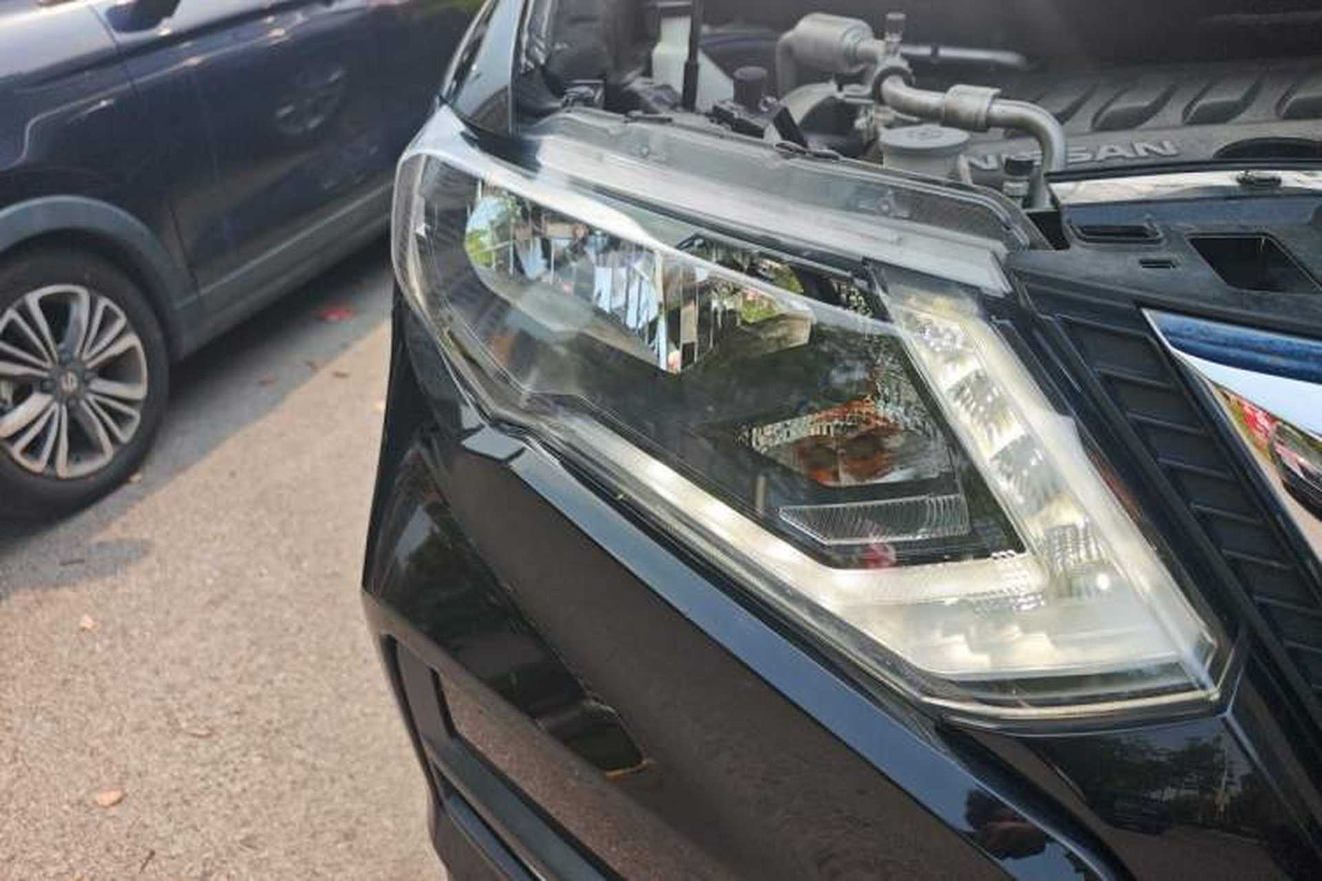 Used Nissan X-Trail 2021 2.0L CVT 2WD XL ITS SmartConnect Comfort Edition Right Front Headlight