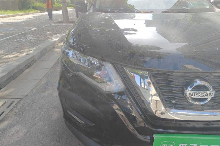 Used Nissan X-Trail 2021 2.0L CVT 2WD XL ITS SmartConnect Comfort Edition Right Front Headlight