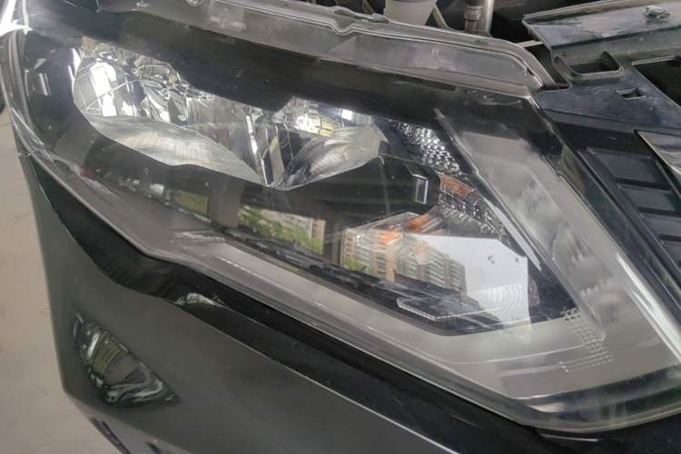 Used Nissan X-Trail 2021 2.0L CVT 2WD XL ITS Comfort Commemorative Edition Right Front Headlight