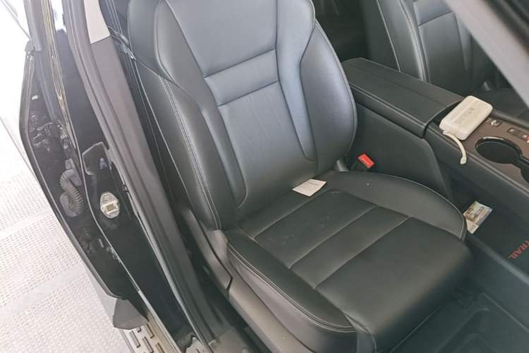 Used Nissan X-Trail 2021 VC-Turbo 300 CVT 2WD Luxury Edition Right Front Seat