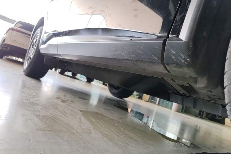 Used Nissan X-Trail 2021 VC-Turbo 300 CVT 2WD Luxury Edition 7-Seater Right Side Sill