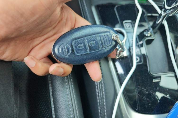Used Nissan X-Trail 2021 2.0L CVT 2WD XL ITS SmartConnect Comfort Edition Vehicle Key