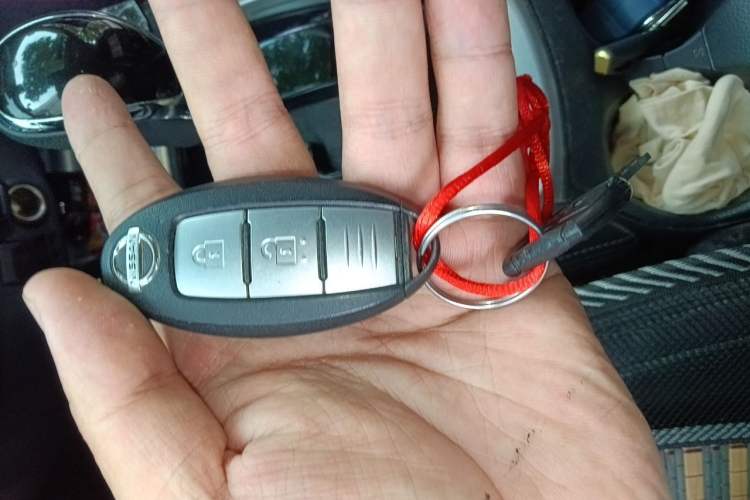 Used Nissan X-Trail 2021 2.0L CVT 2WD XE Fashion Edition Vehicle Key