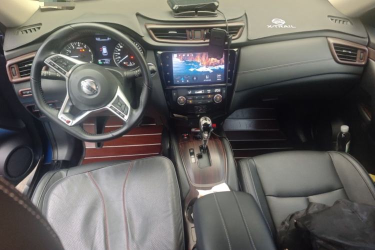 Used Nissan X-Trail 2021 2.0L CVT 2WD XL ITS SmartConnect Comfort Edition Center Console