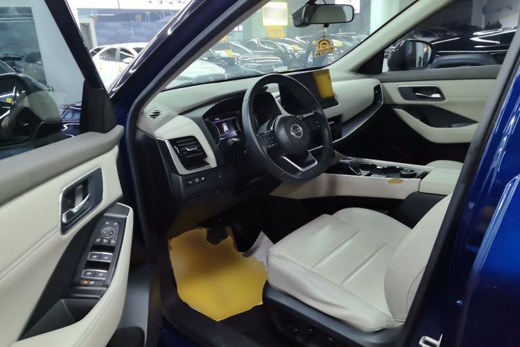 Used Nissan X-Trail 2021 VC-Turbo 300 CVT 4WD Luxury Edition Driver Seat