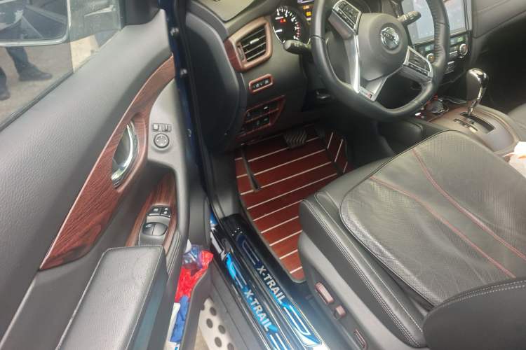 Used Nissan X-Trail 2021 2.0L CVT 2WD XL ITS SmartConnect Comfort Edition Driver Seat