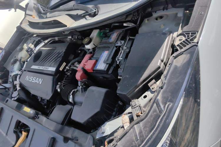 Used Nissan X-Trail 2021 VC-Turbo 300 CVT 2WD Luxury Edition Engine Bay Left