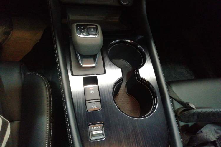 Used Nissan X-Trail 2021 VC-Turbo 300 CVT 2WD Luxury Edition Gear Lever