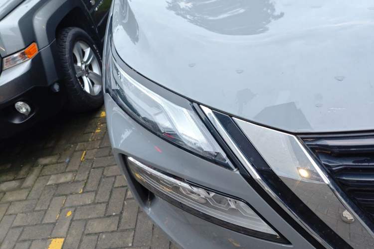 Used Nissan X-Trail 2021 VC-Turbo 300 CVT 2WD Luxury Edition Right Front Headlight