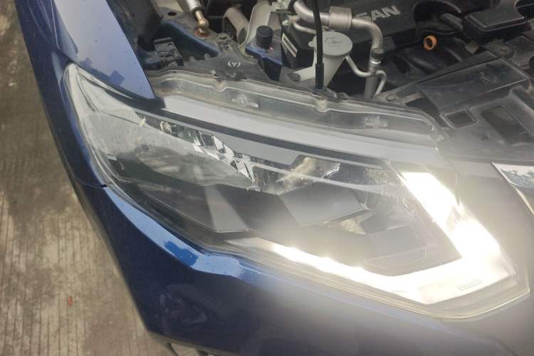 Used Nissan X-Trail 2021 2.0L CVT 2WD XL ITS SmartConnect Comfort Edition Right Front Headlight