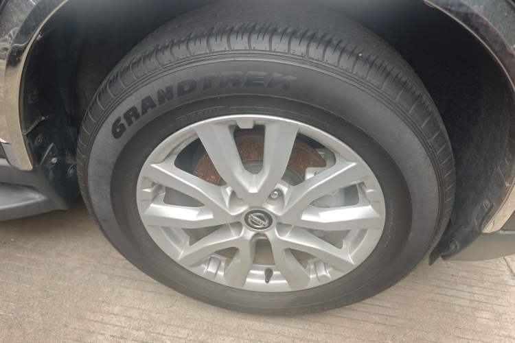 Used Nissan X-Trail 2021 2.0L CVT 2WD XL ITS SmartConnect Comfort Edition Right Front Wheel Hub
