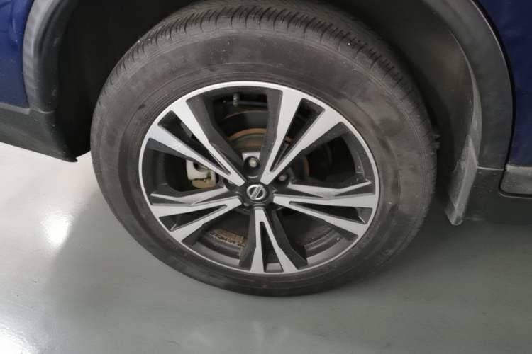 Used Nissan X-Trail 2021 2.5L CVT 4WD XL ITS 3-Row Luxury Flagship Edition Right Rear Wheel Hub