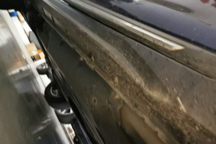 Used Nissan X-Trail 2021 2.5L CVT 4WD XL ITS 3-Row Luxury Flagship Edition Right Side Sill