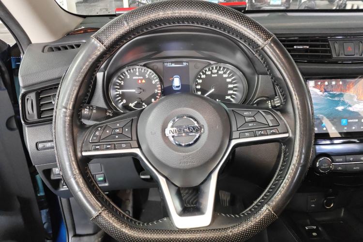Used Nissan X-Trail 2021 2.0L CVT 2WD XL ITS SmartConnect Comfort Edition Steering Wheel