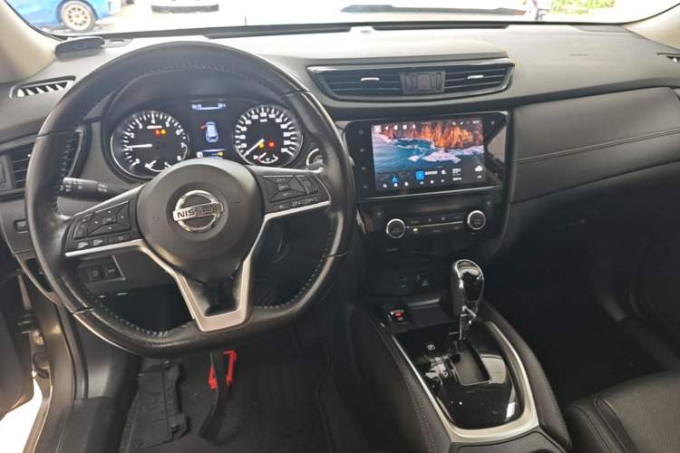 Used Nissan X-Trail 2021 2.0L CVT 2WD XL ITS SmartConnect Comfort Edition Center Console