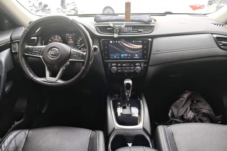Used Nissan X-Trail 2021 2.0L CVT 2WD XL ITS Comfort Commemorative Edition Center Console