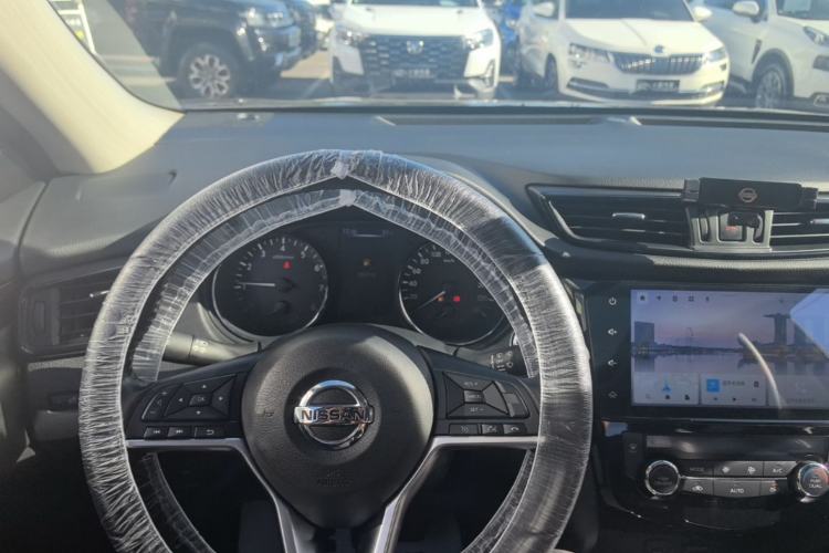 Used Nissan X-Trail 2021 2.0L CVT 2WD XL Premium SmartConnect Deluxe Edition Center Console