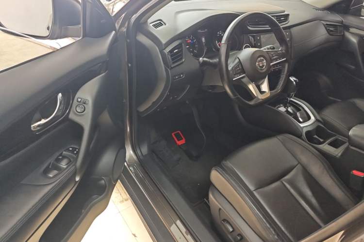 Used Nissan X-Trail 2021 2.0L CVT 2WD XL ITS SmartConnect Comfort Edition Driver Seat
