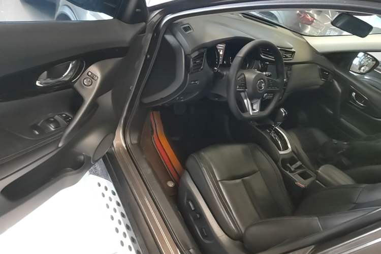 Used Nissan X-Trail 2021 2.0L CVT 2WD XL ITS SmartConnect Comfort Edition Driver Seat