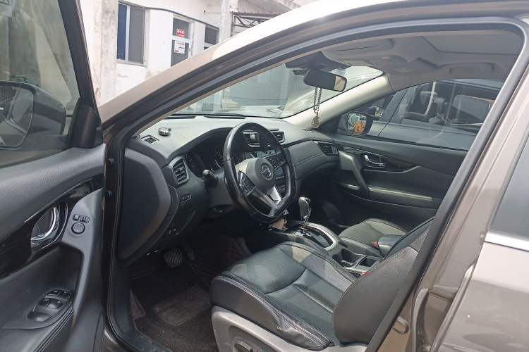 Used Nissan X-Trail 2021 2.0L CVT 2WD XL ITS Comfort Commemorative Edition Driver Seat