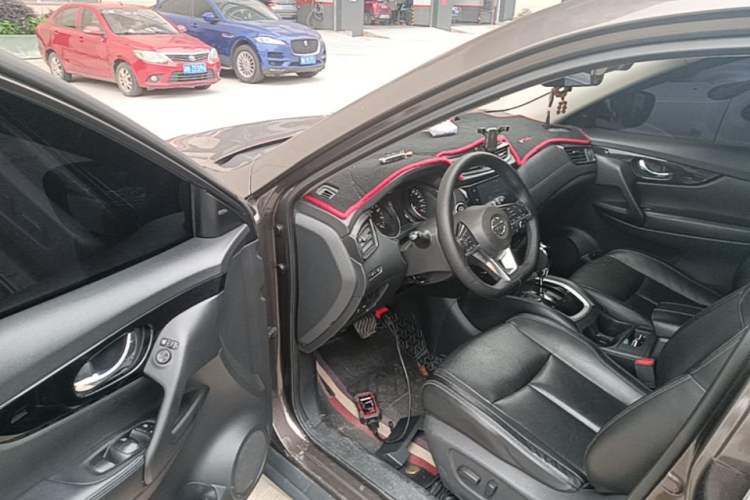 Used Nissan X-Trail 2021 2.0L CVT 2WD XL ITS SmartConnect Comfort Edition Driver Seat