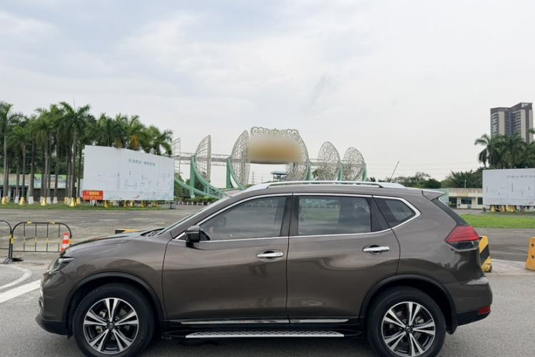 Used Nissan X-Trail 2021 2.5L CVT 4WD XL SmartConnect Leading Edition Exterior 5