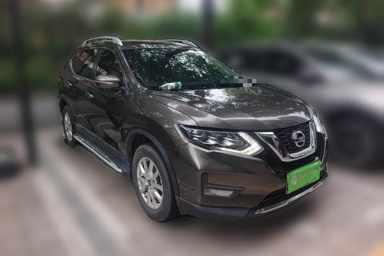Used Nissan X-Trail 2021 2.0L CVT 2WD XL Premium SmartConnect Deluxe Edition Front Right 45 Deg