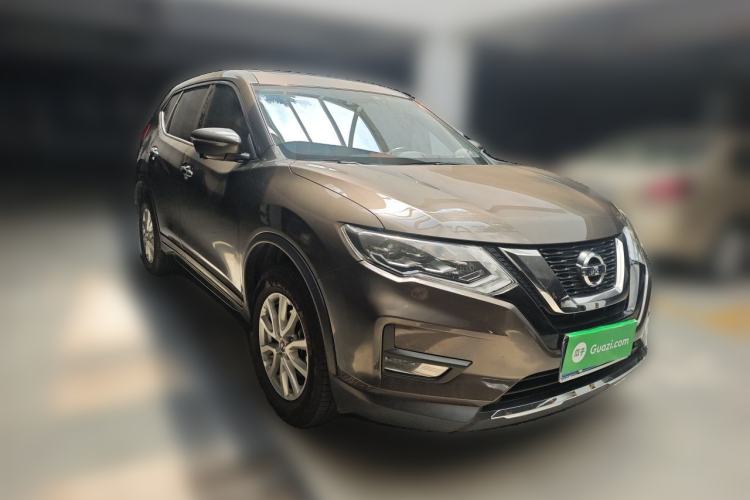 Used Nissan X-Trail 2021 2.0L CVT 2WD XL Premium Commemorative Edition Front Right 45 Deg