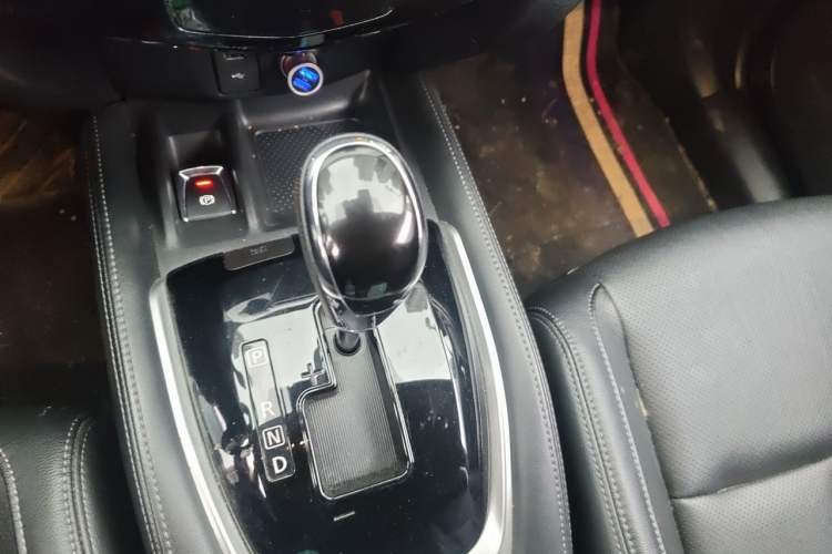 Used Nissan X-Trail 2021 2.0L CVT 2WD XL ITS Comfort Commemorative Edition Gear Lever