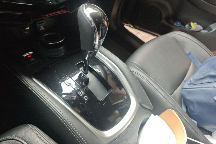 Used Nissan X-Trail 2021 2.0L CVT 2WD XL Premium SmartConnect Deluxe Edition Gear Lever