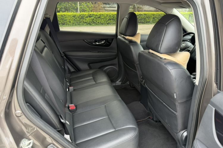 Used Nissan X-Trail 2021 2.0L CVT 2WD XL ITS SmartConnect Comfort Edition Interior 2