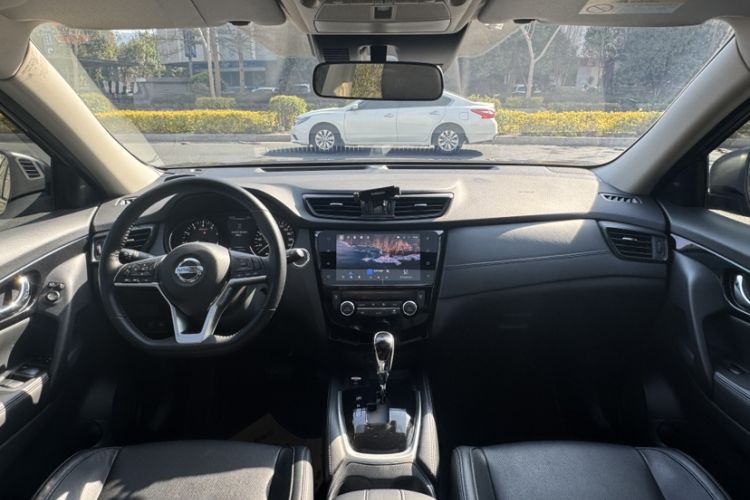 Used Nissan X-Trail 2021 2.0L CVT 2WD XL Premium SmartConnect Deluxe Edition Interior 3