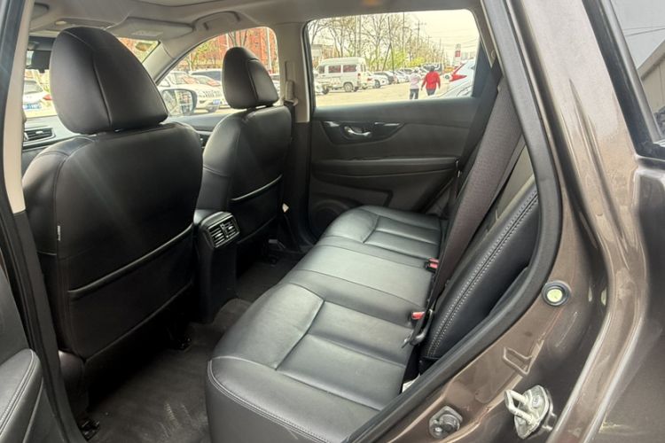 Used Nissan X-Trail 2021 2.0L CVT 2WD XL ITS Comfort Commemorative Edition Interior 3