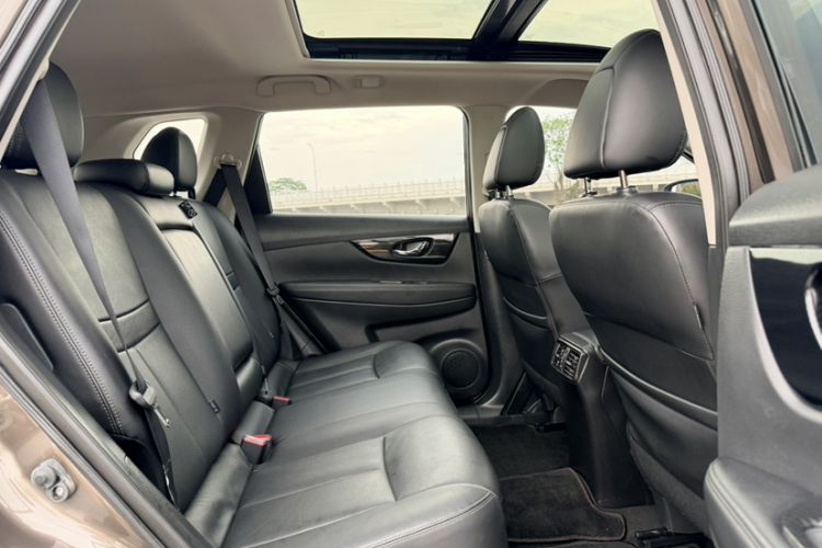 Used Nissan X-Trail 2021 2.5L CVT 4WD XL SmartConnect Leading Edition Interior 6